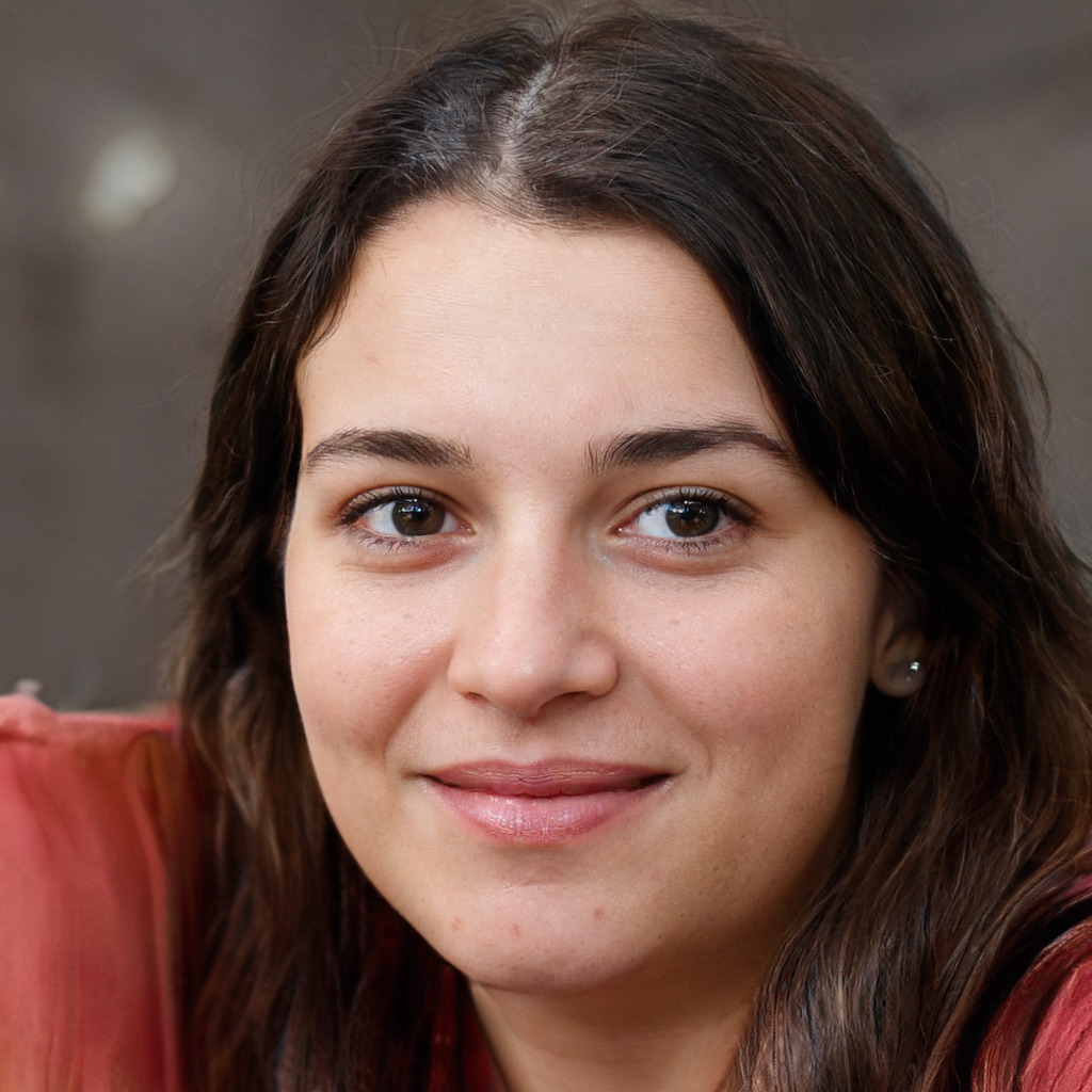 Charlotte, advance reader and book designer behind Charlotte Reads/Creative